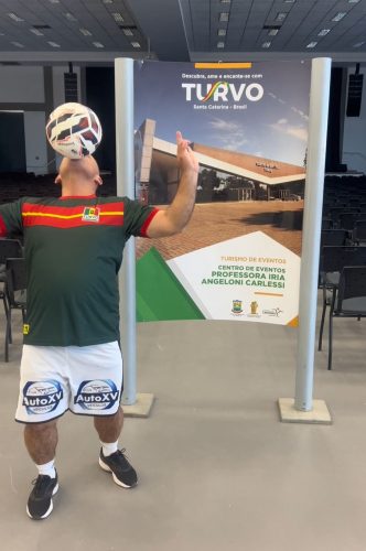 0216d695-f3da-4a3a-8753-dabfea72aa95