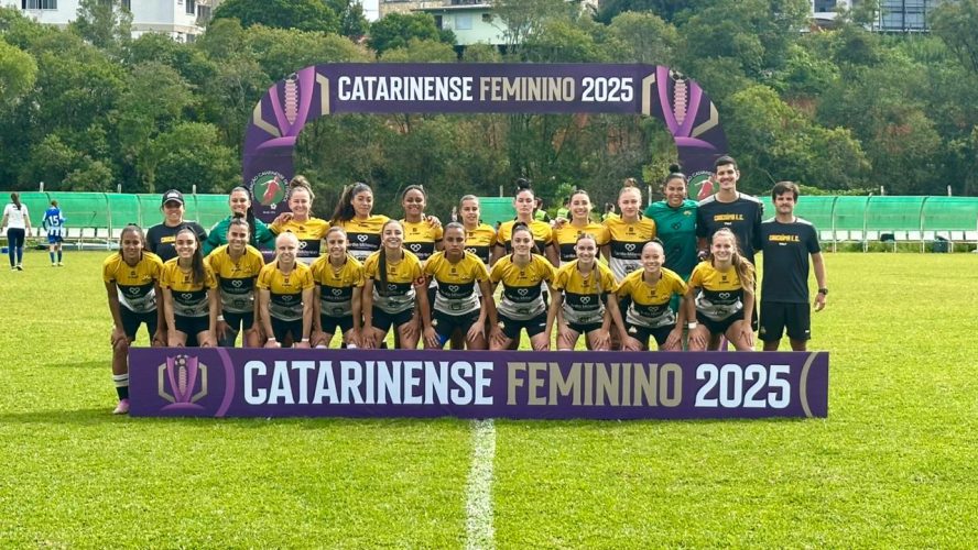 3d87df_f6feb705cb854d3caeb7a9db78739760~mv2