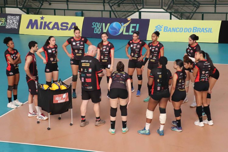 4d07f4b0-09a9-40d4-9761-b5657c7db52c