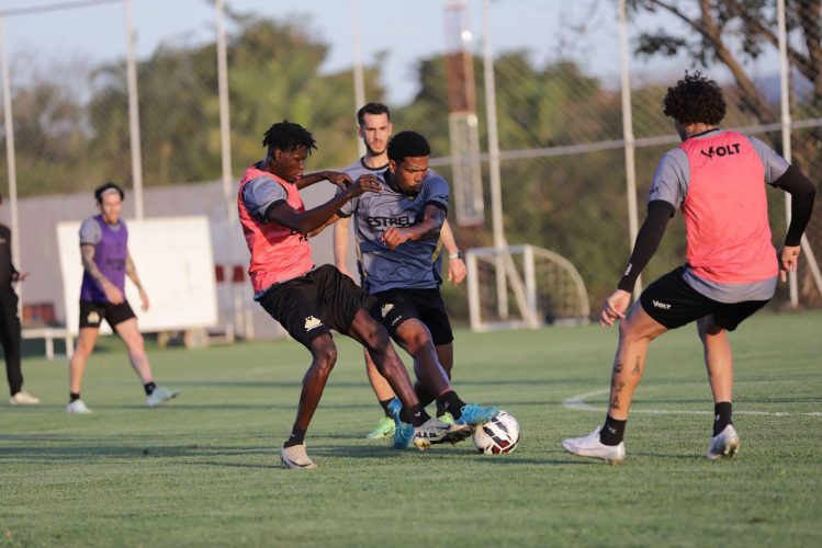 945d0a87-35b4-42d6-94b7-29ab0b7693dc