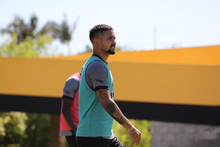 e078464c-4e28-4737-a449-91682830328f