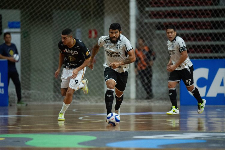 eed992ee-e30c-4d39-a88f-45b27d1e7cf0