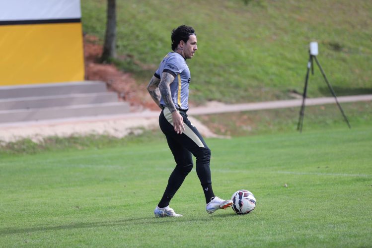 f2a7432f-3e4d-4191-8b91-b4a4e177d2eb